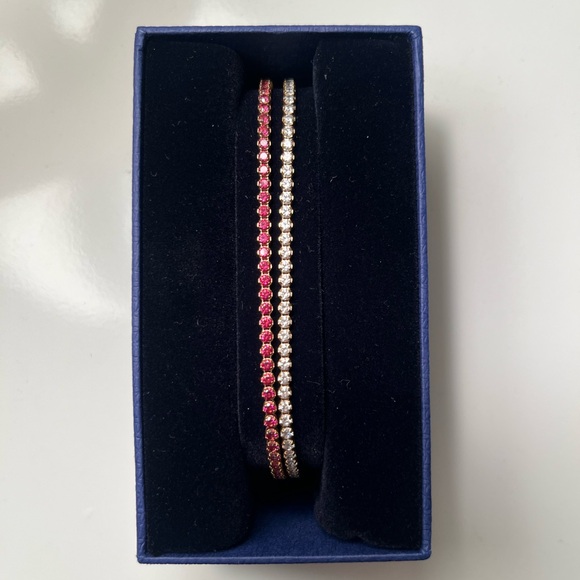 Gorgeous Swarovski Funk Necklace and Matching Bracelet - Picture 4 of 8